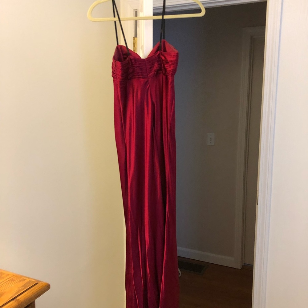 Prom dress - Picture 2 of 4
